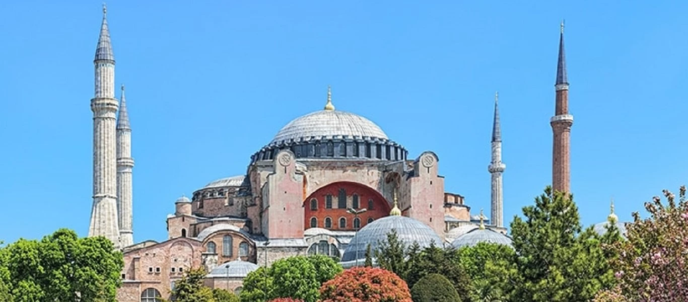 UNESCO για Αγία Σοφιά: «Δεν ήταν αντικείμενο διαλόγου» - Θα επανεξεταστεί το καθεστώς